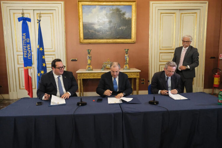 Napoli, Durigon e Manfredi firmano il protocollo per le politiche attive per il lavoro