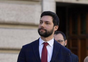 L’ex capogruppo 5 Stelle entra in Nazione Futura, think tank conservatore