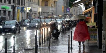 Svolta meteo, perturbazione atlantica in arrivo: tornano deboli piogge