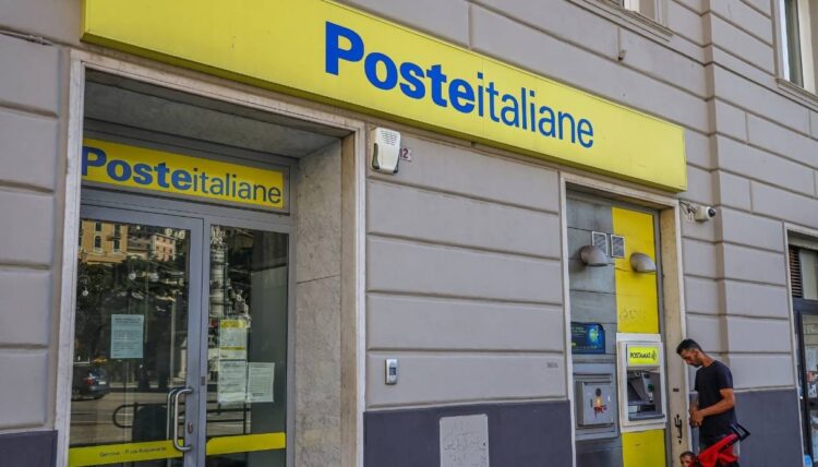 Poste Italiane chiude il 2025 con ricavi record a 13,1 miliardi e utile a 2,2 miliardi