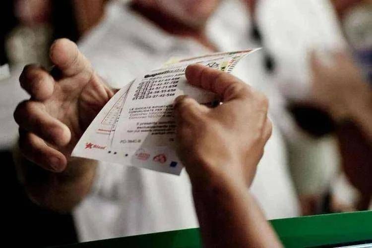 Superenalotto, numeri e combinazione vincente oggi 3 febbraio