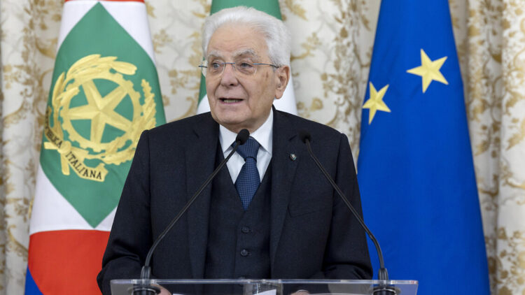 Mattarella, con Bossi l’Italia perde un sincero democratico