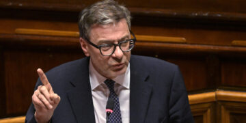 Giorgetti, proposta Schlein su accise c’è dal 2023, troveremo margini