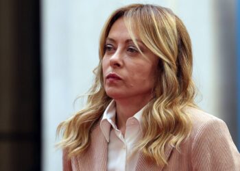 Iran, Meloni: “Italia non è in guerra ma rischia conseguenze. Opposizione non faccia polemica spicciola”