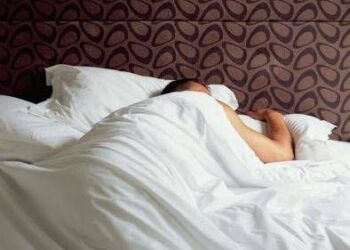 Quante ore bisogna dormire? La ‘formula’ giusta per proteggersi dal rischio diabete